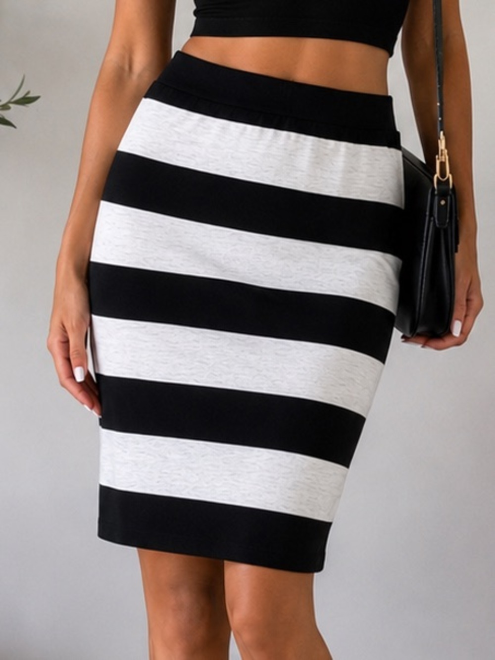 H&M Black & White Striped Midi Pencil Skirt Size Small
